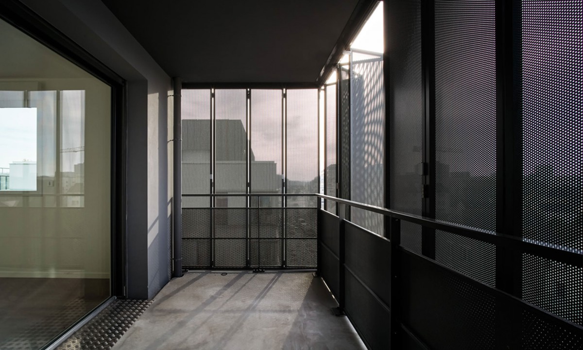 54 Montaigne